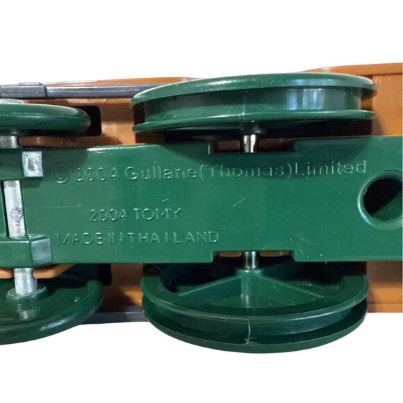 Thomas & Friends Emily Toy Train 2004 TOMY Dark Green Black Yellow - Picture 5 of 5